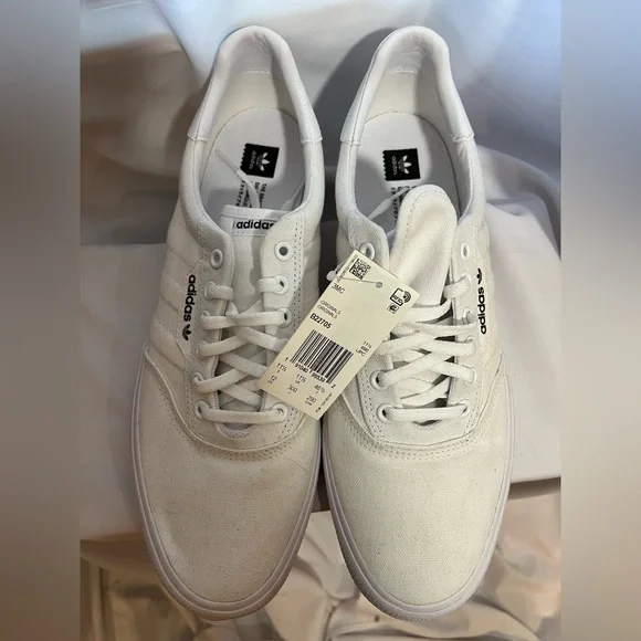 adidas | Shoes | Nwt Adidas White 3mc Sneakers Sz 2 | Poshmark adidas | Shoes | Nwt Adidas White 3mc Sneakers Sz 2 | Poshmark